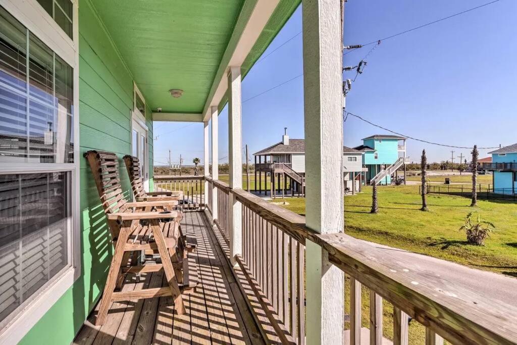 Coastal Heaven - Crystal Beach Relaxing Beach Home Bolivar Peninsula Zewnętrze zdjęcie