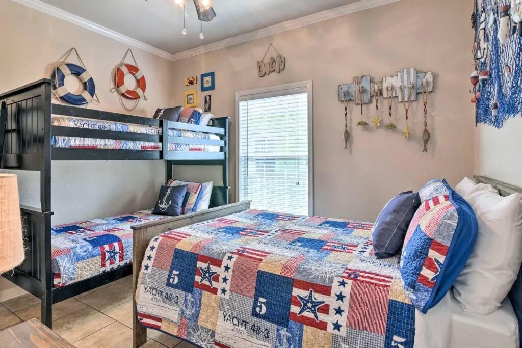 Coastal Heaven - Crystal Beach Relaxing Beach Home Bolivar Peninsula Zewnętrze zdjęcie